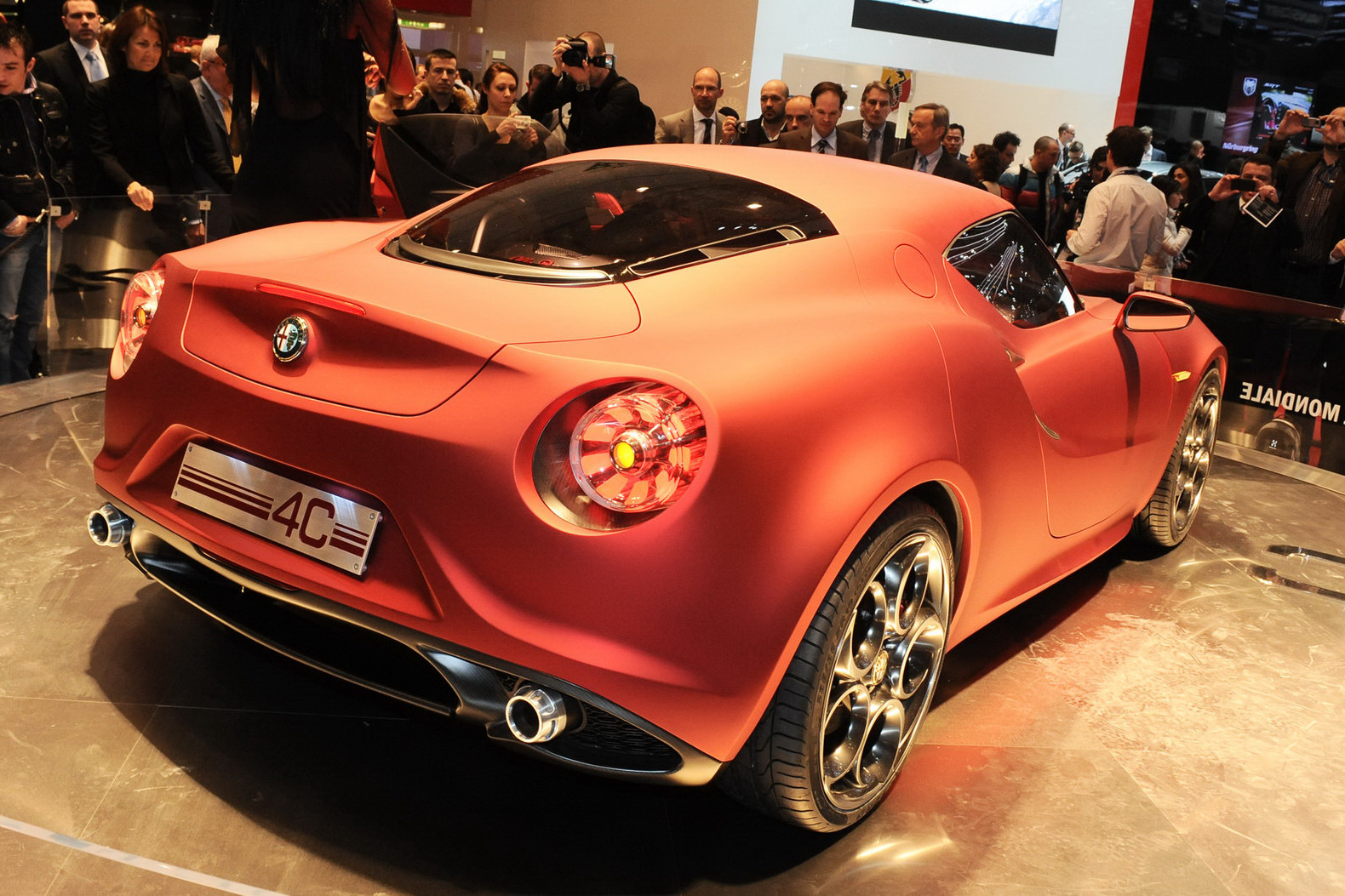 Alfa Romeo 4C: 6 фото