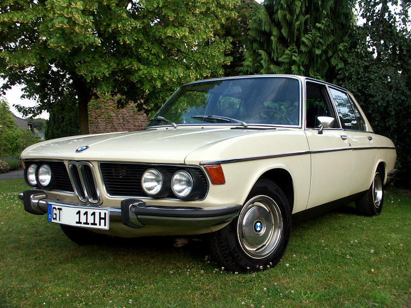 BMW 2500: 2 фото