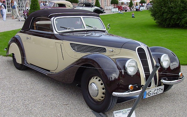 BMW 327