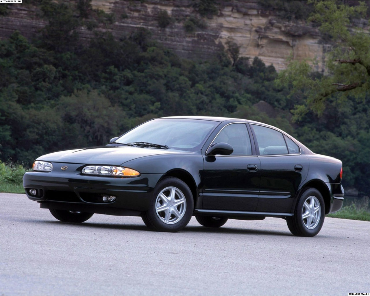 Chevrolet Alero: 12 фото