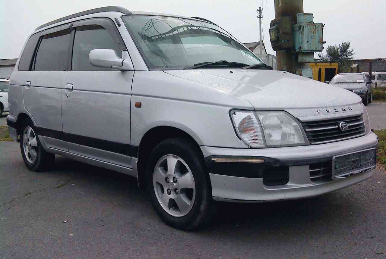 Daihatsu Pyzar: 9 фото