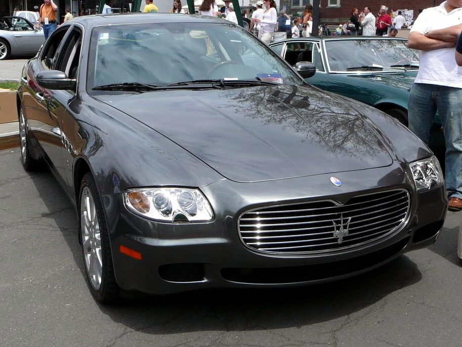 Maserati Quattroporte: 9 фото