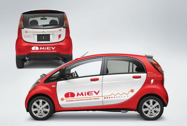 Mitsubishi i MIEV: 11 фото