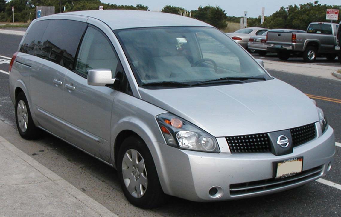 Nissan Quest: 2 фото