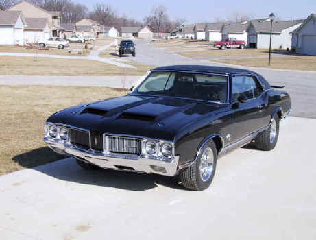 Oldsmobile Cutlass