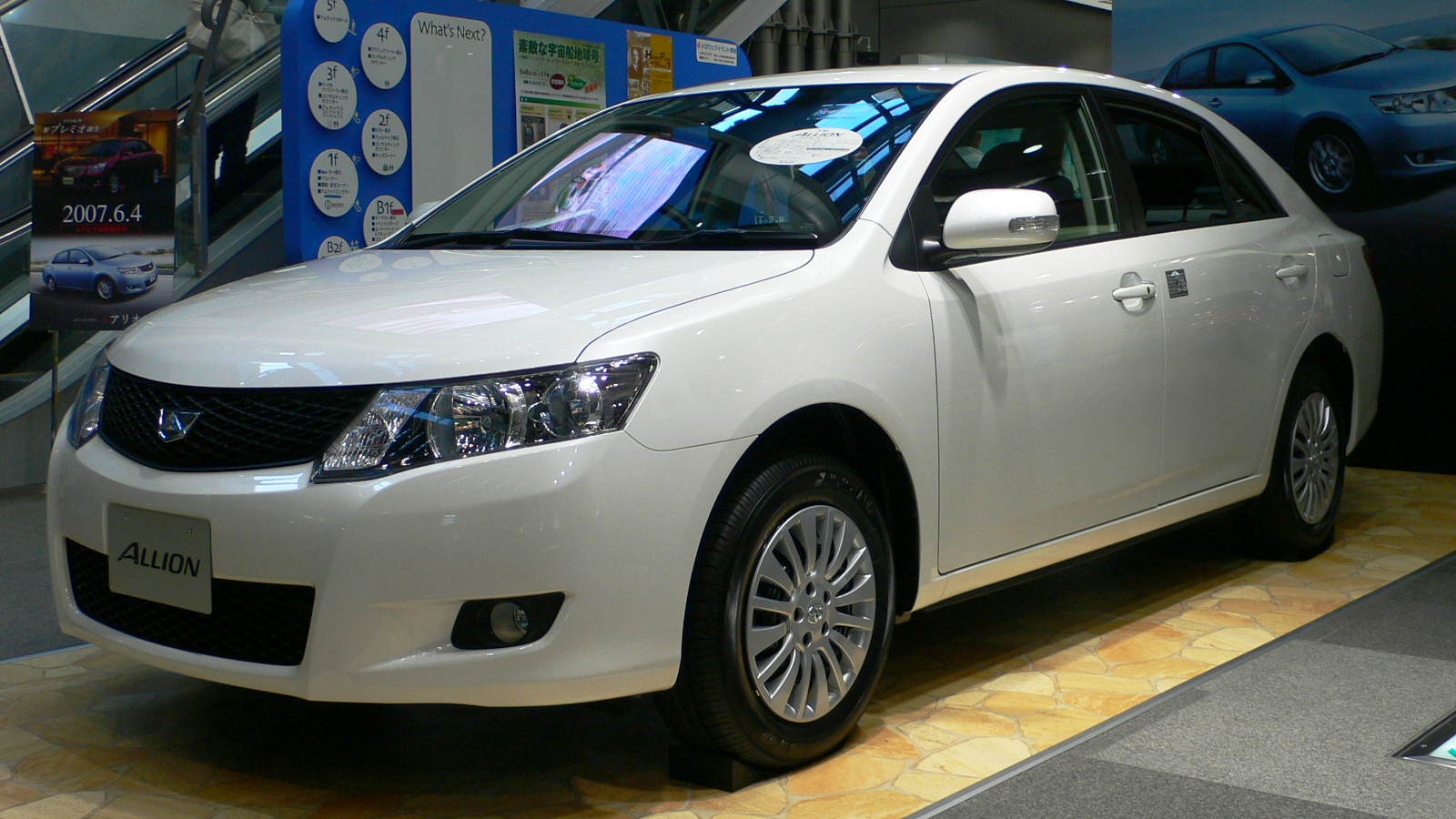 Toyota Allion: 2 фото