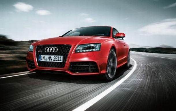 Audi RS5: 11 фото