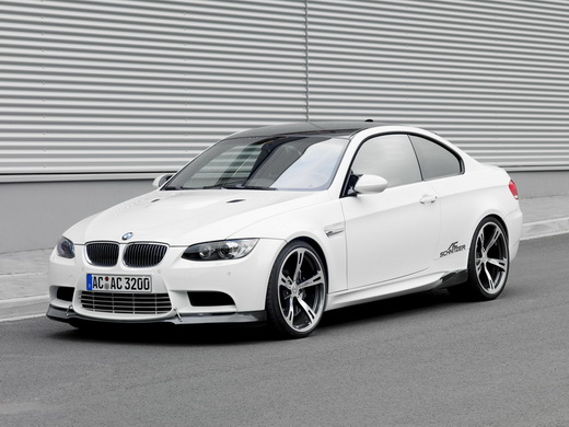 BMW M3: 9 фото