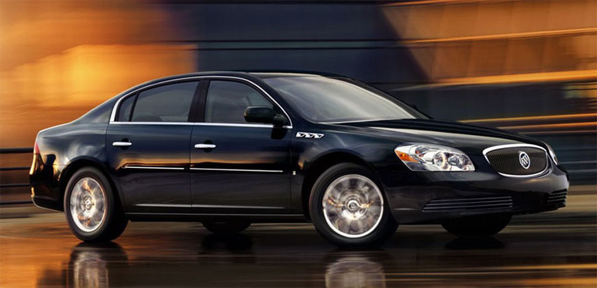 Buick Lucerne: 10 фото