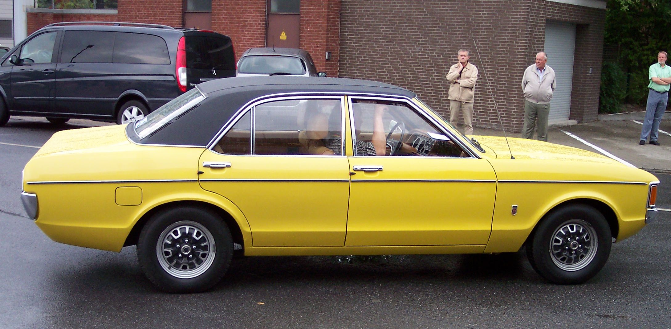 Ford Consul: 4 фото