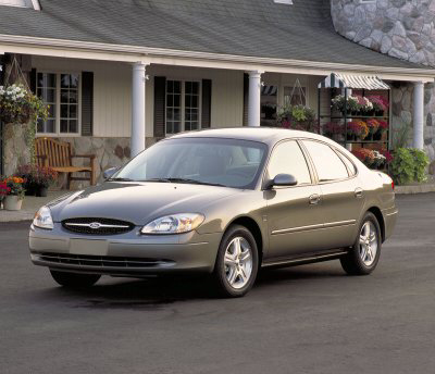 Ford Taurus: 12 фото