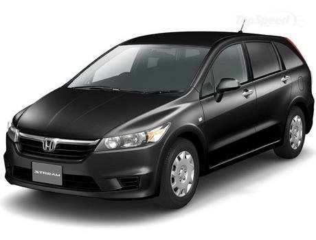 Honda Stream: 3 фото