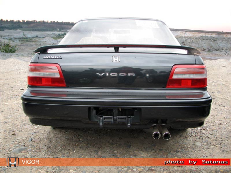 Honda Vigor: 9 фото