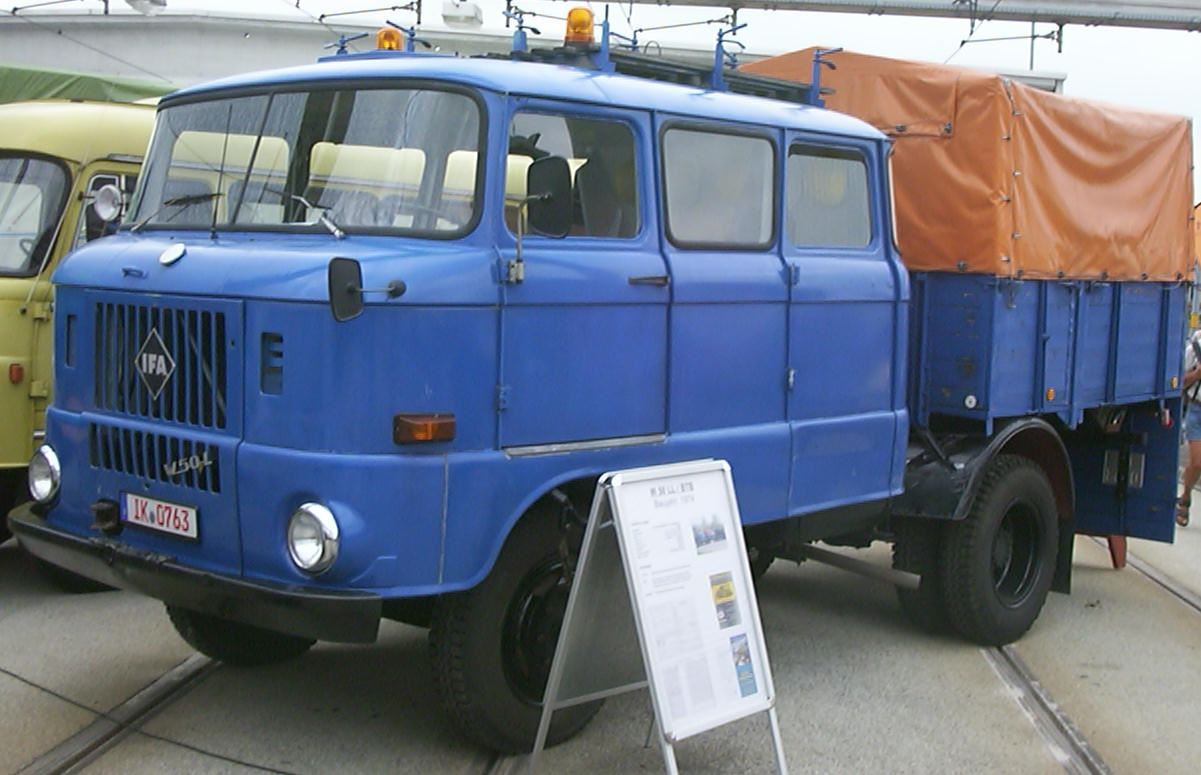 IFA W50: 4 фото