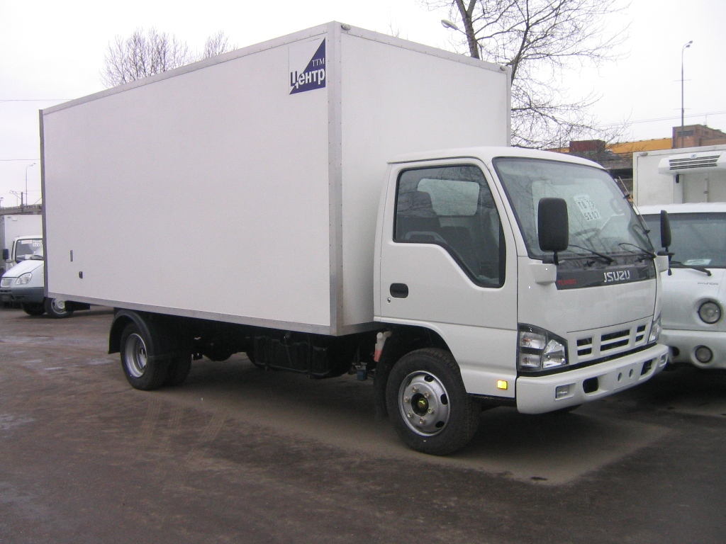 Isuzu NQR: 1 фото