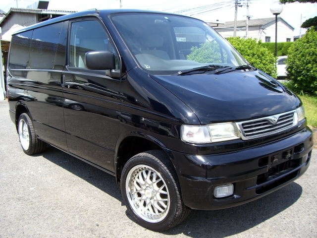 Mazda Bongo Friendee: 11 фото