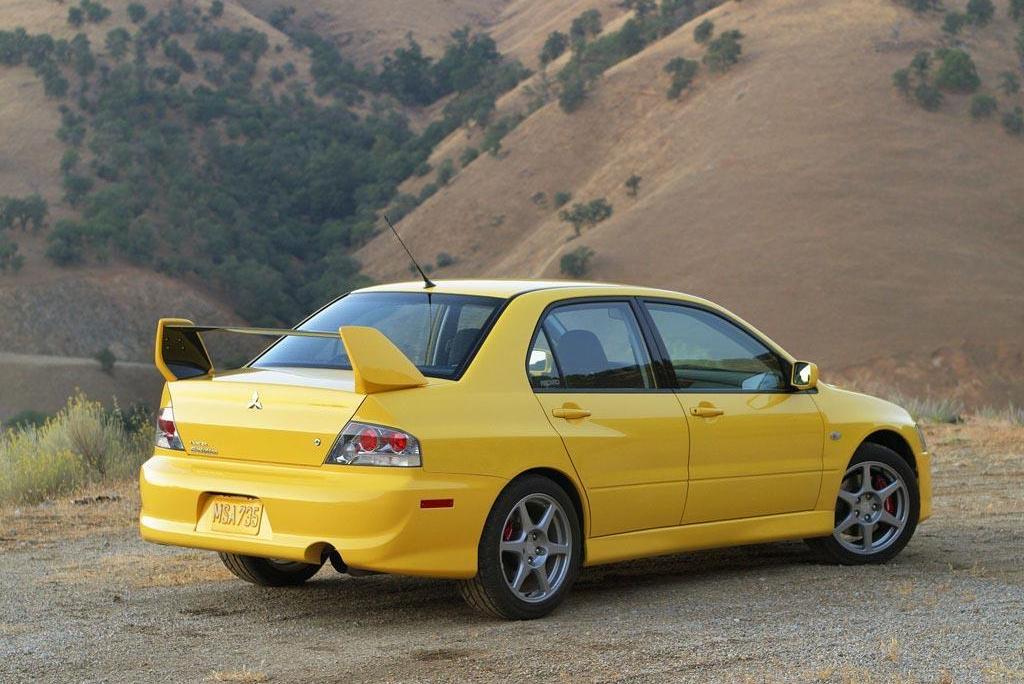 Mitsubishi Lancer Evolution IV: 8 фото