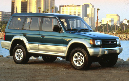 Mitsubishi Pajero I: 6 фото