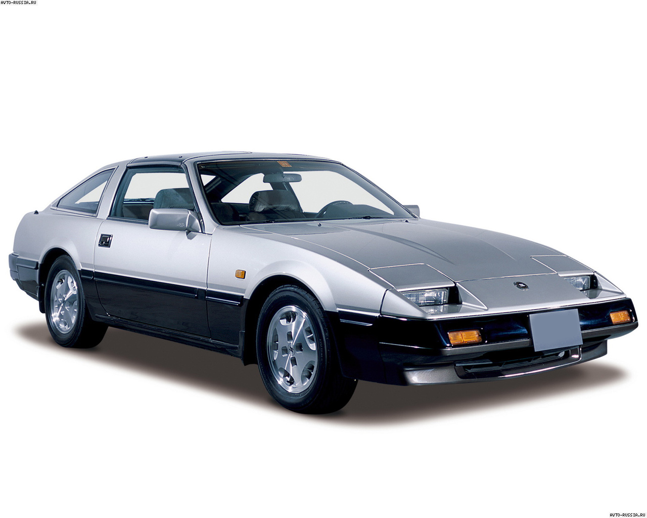 Nissan Fairlady Z31: 4 фото