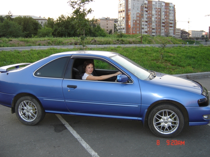 Nissan Lucino: 4 фото