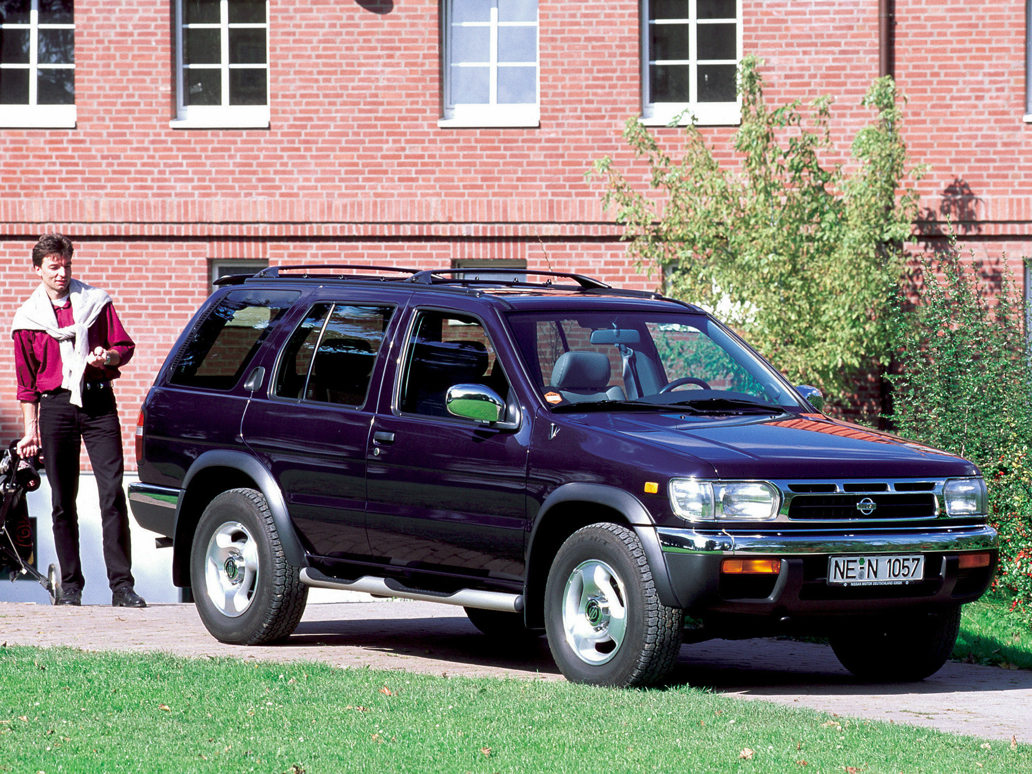 Nissan Pathfinder R50: 7 фото