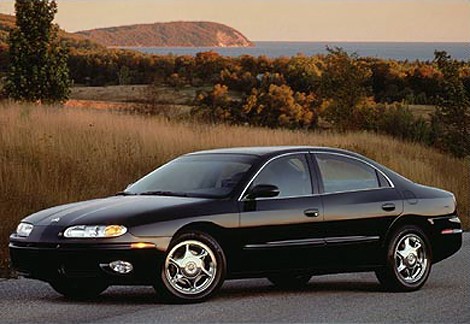 Oldsmobile Aurora: 7 фото