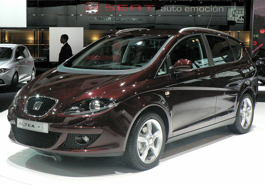 SEAT Altea XL: 4 фото