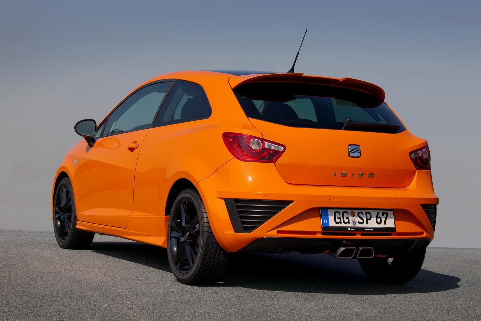 SEAT Ibiza SC: 6 фото