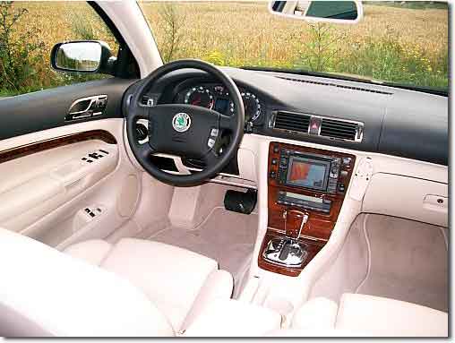 Skoda Superb: 8 фото