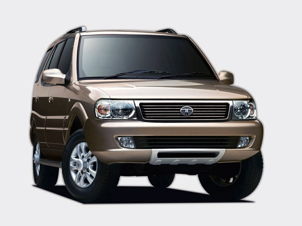 TATA Safari: 9 фото