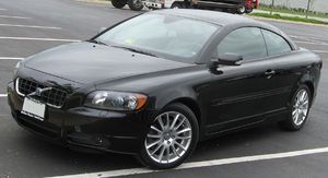 Volvo C70: 1 фото